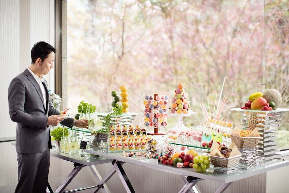 桜の名所でおしゃれで可愛いランチが叶うホテル3489025