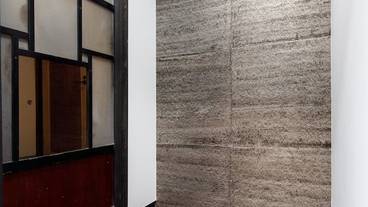 内部エントランス / 2