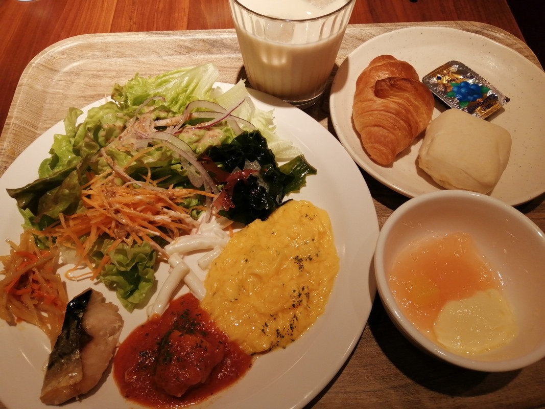 朝食ビュッフェ