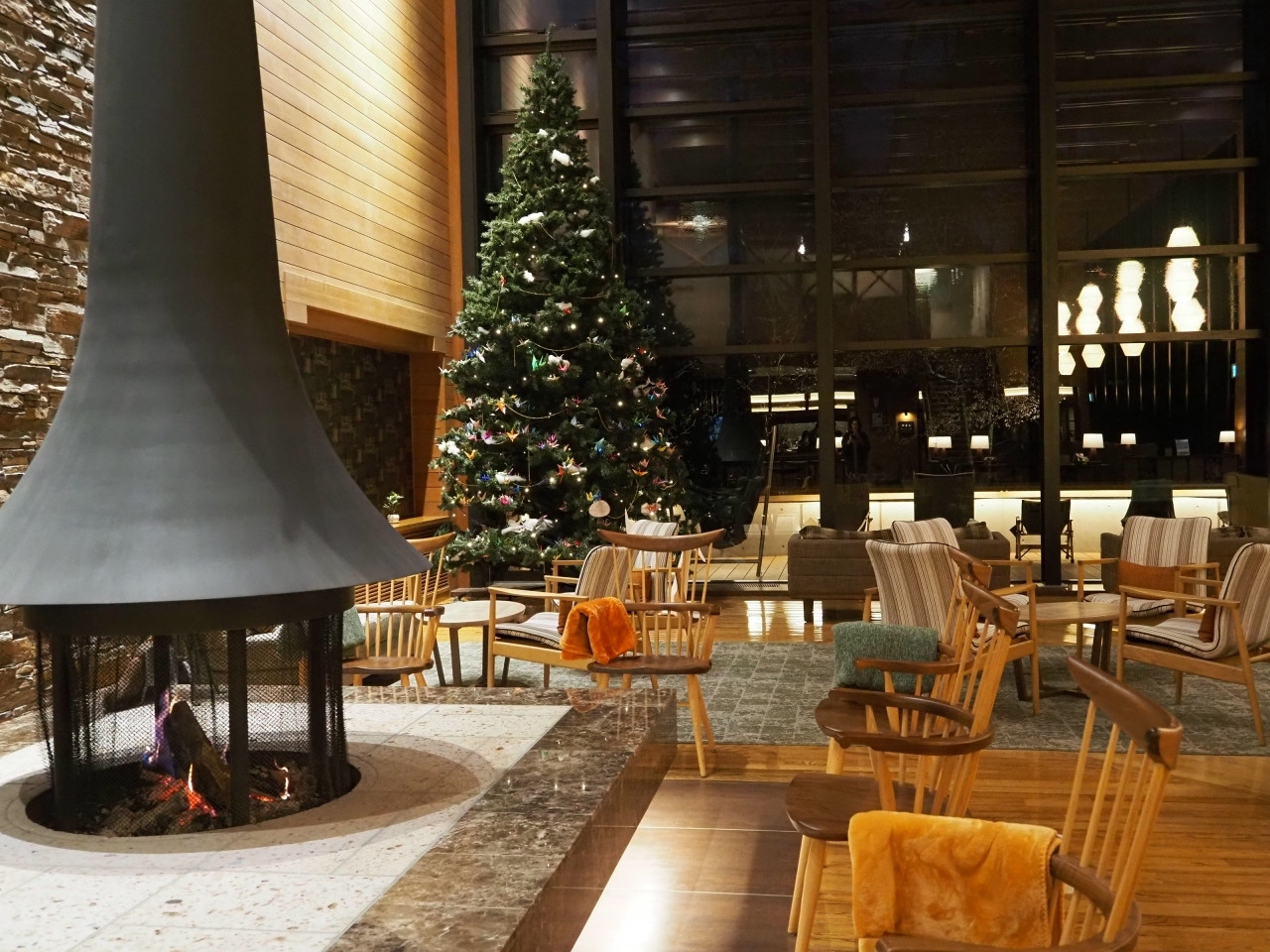 "朝が好きになる街・安曇野"のお膳スタイル朝食4271628