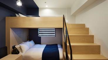 藍・モデレートツイン / 2