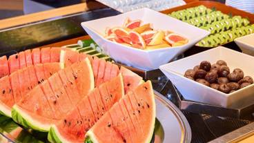 食事・飲み物 / 37