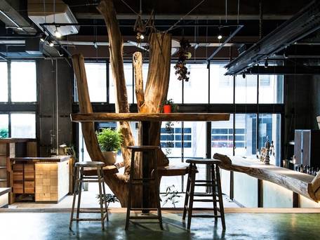 Nui.HOSTEL&BAR LOUNGE / 2