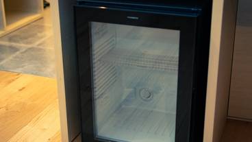 客室内冷蔵庫 / 13