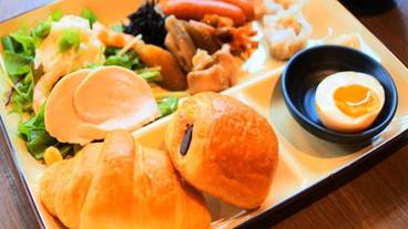 朝食ビュッフェ / 10