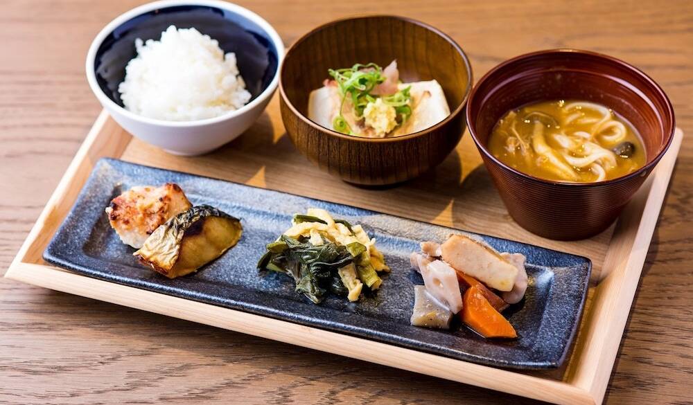 朝食ビュッフェ一例① / 1