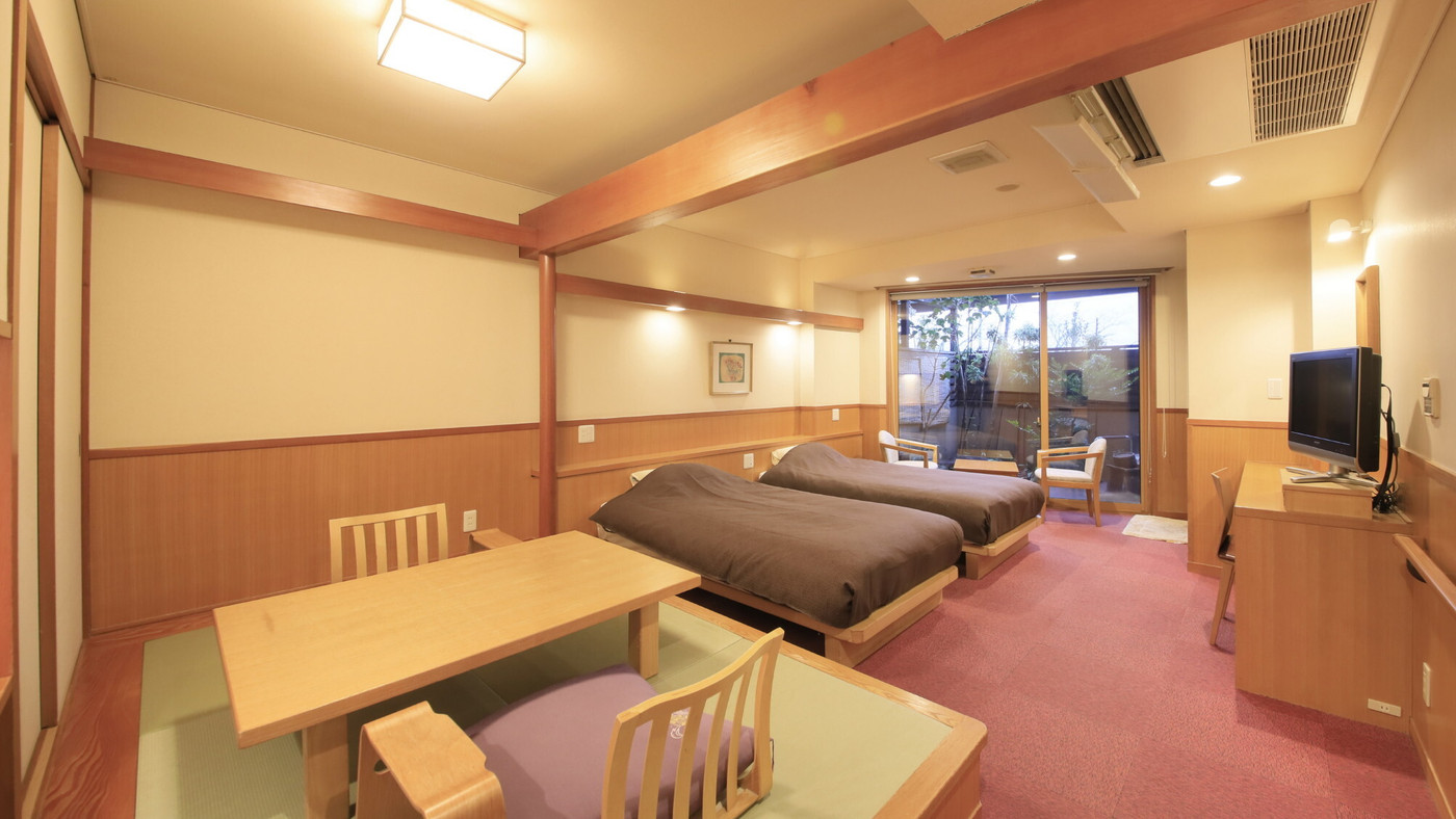 ドリンクや夜食の充実したサービスが嬉しい♪石和温泉の老舗旅館3930266