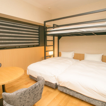 グループで仲良く過ごせる「ファミリールーム」3690949