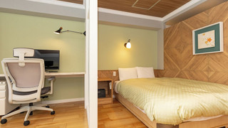 東館 洋室ダブルベッド