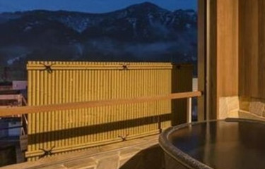 8 Ryokan in Echigo Yuzawa, Niigata with In-Room Open-Air Baths for Couples to Relax