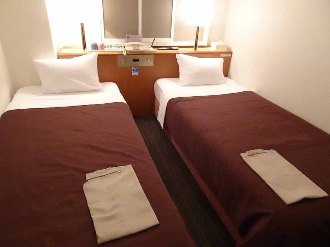 ライトツインルームにはデスク・椅子がない