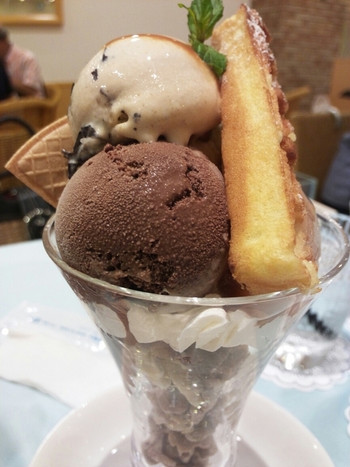 「アーマテラス カフェ」料理 597850 大人のパフェ￥778   
