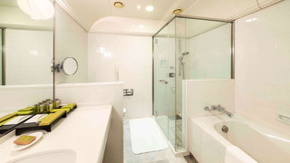 Executive Twin Deluxe