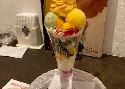 夜パフェ専門店 ぱふぇんちゅ