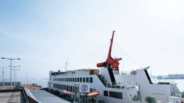 シティ ビュー / 28