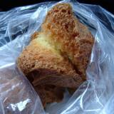 三矢本舗 おんなの駅なかゆくい市場店（ミツヤホンポ）