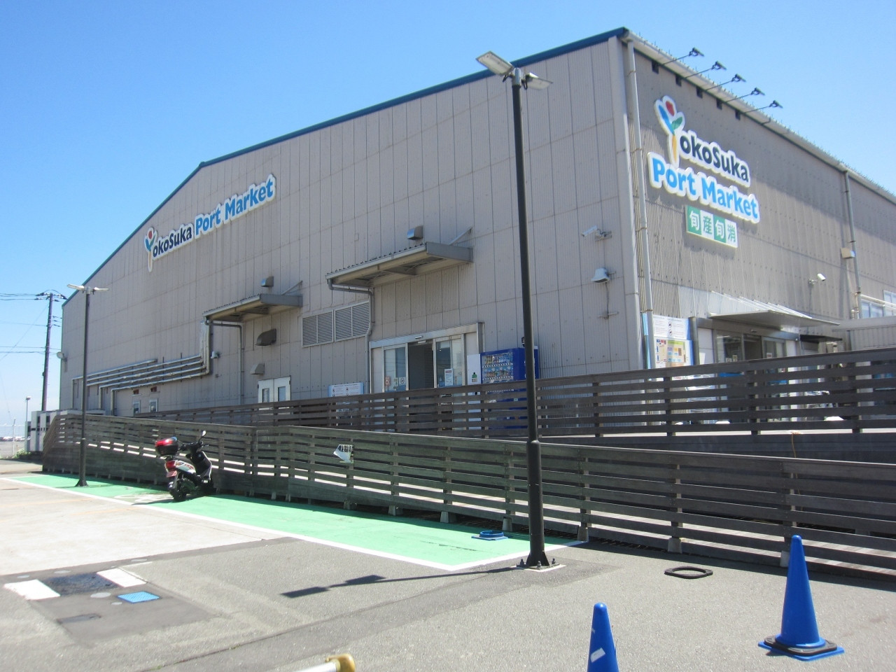 Yokosuka Port Market（よこすかポートマーケット）803956