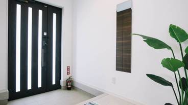 内部エントランス / 2