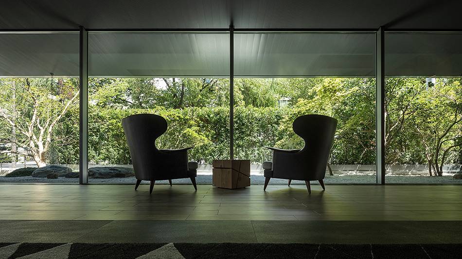 ロビーラウンジ / 1