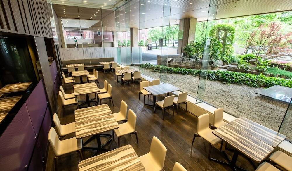 ダイニング フリュティエ / 3