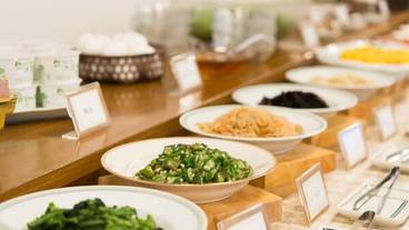 朝食ビュッフェ③ / 8