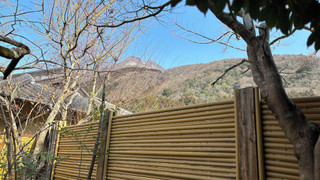 Japanese-style room with open-air bath (8 tatami mats + twin bed)