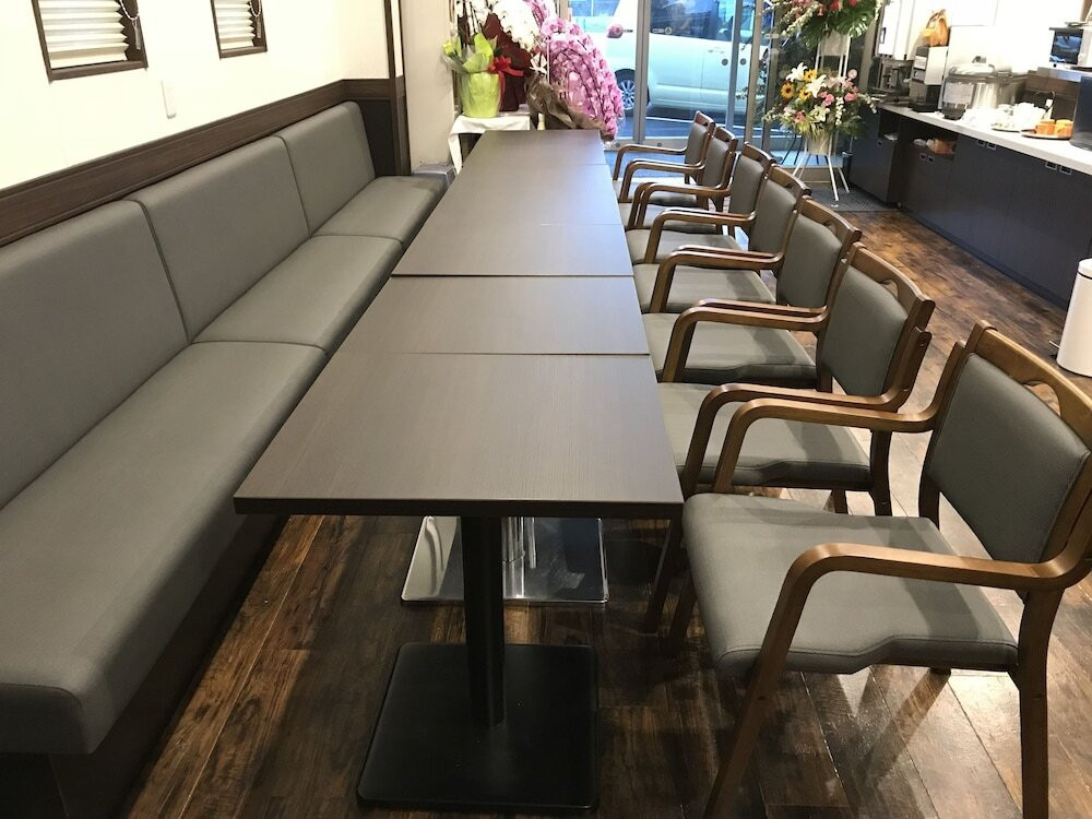 ロビーラウンジ