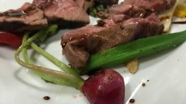 食事・飲み物 / 3