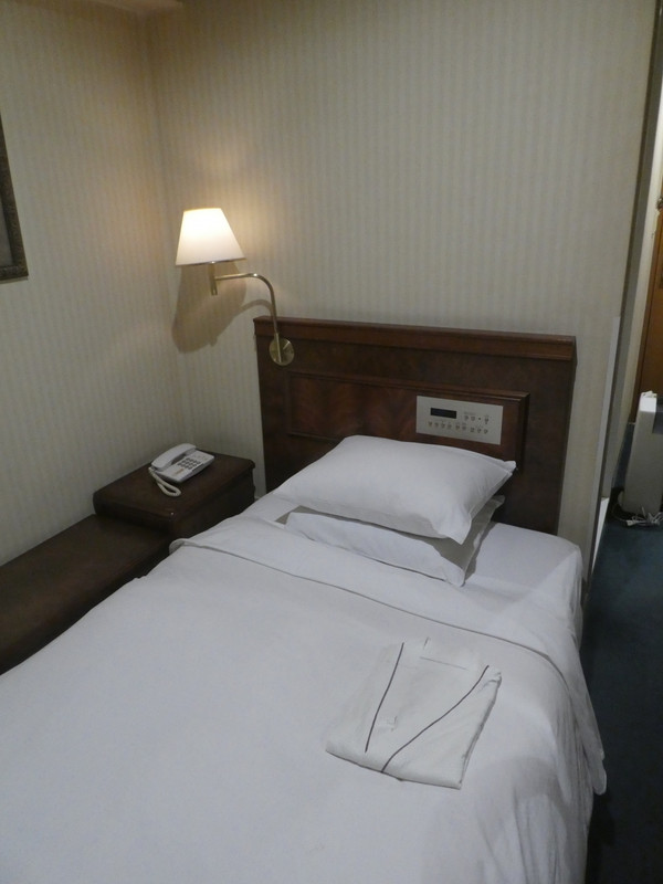 シングルとはいえちょっと狭い