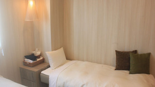 フォースルーム- 飲み放題1時間 (15:00~20:00の間に限る)