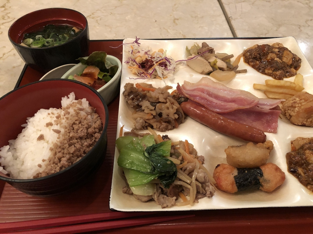 朝食はバリエーション豊富