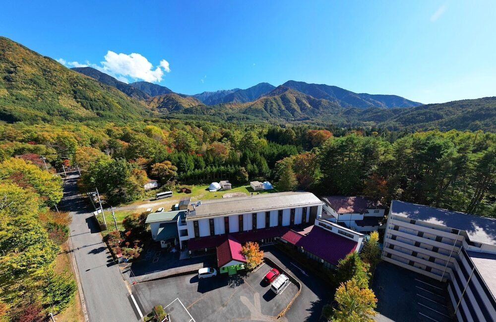 3. 天窓ドーム型で星空観測「木曽駒高原 森のホテル」4261387