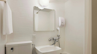 ルーム ダブルベッド 1 台