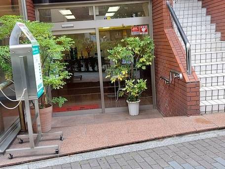 新宿アーバンホテル / 3