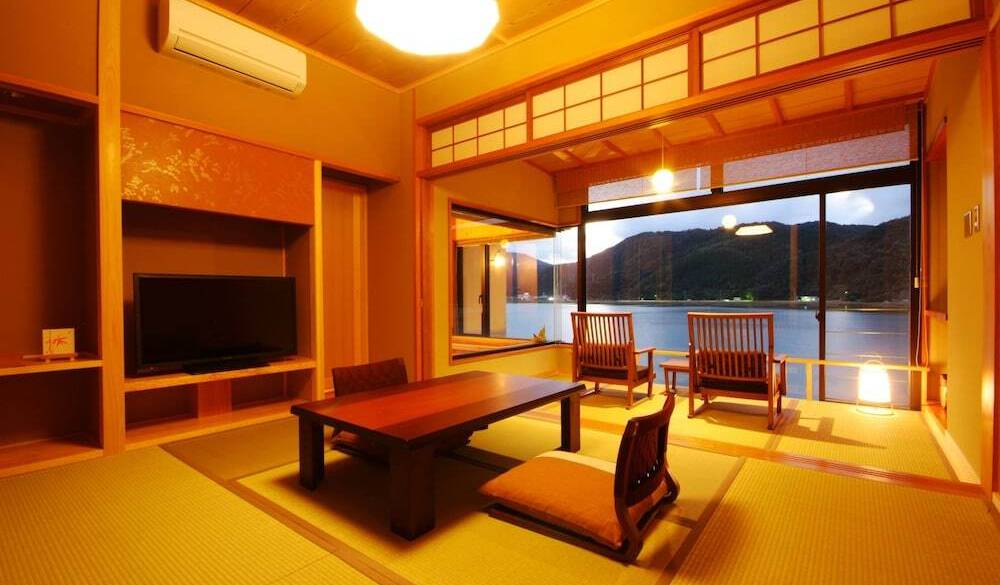 2階和洋室 川の眺望 / 1