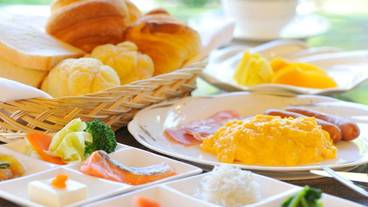 食事・飲み物 / 4