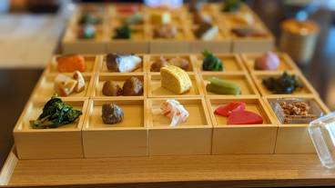 朝食／盛り合わせ升箱 / 4