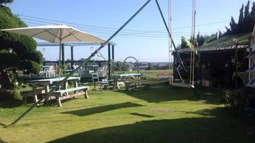 屋外ダイニングエリア / 32