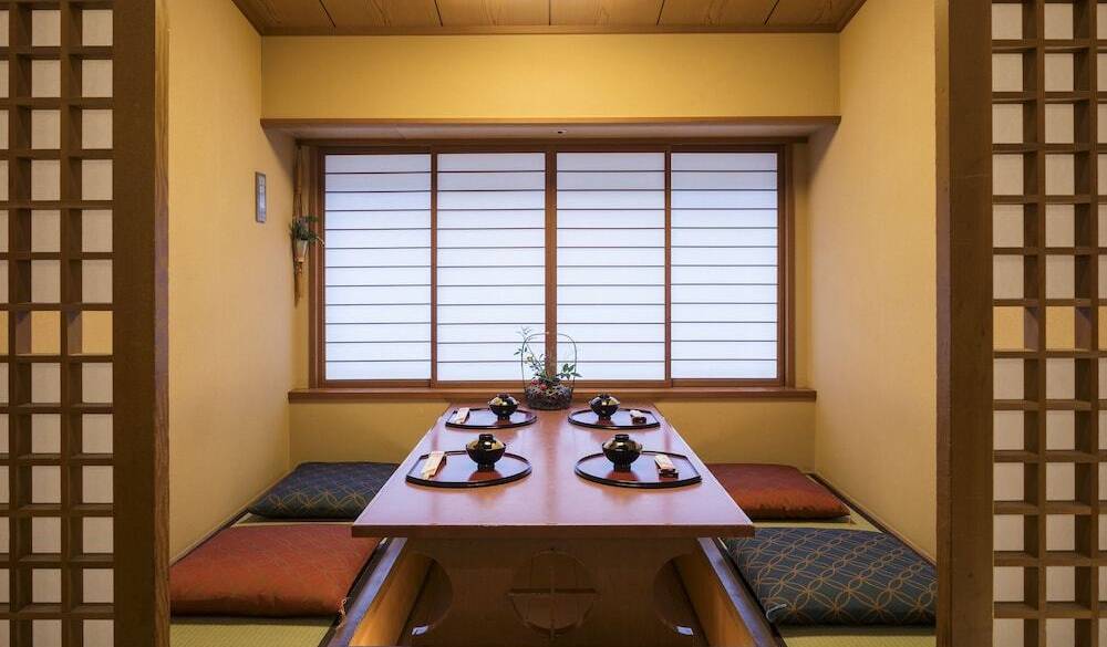 食事処一例③ / 3