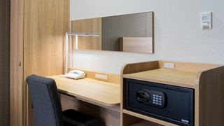 ツインスタンダード シングルベッド2台, 禁煙