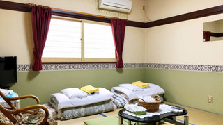 和室 3名部屋 共同バスルーム 禁煙