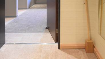 内部エントランス / 3