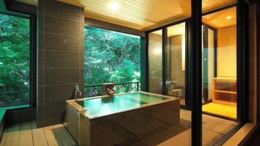 特別室 客室露天風呂 / 2