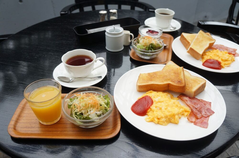 朝食