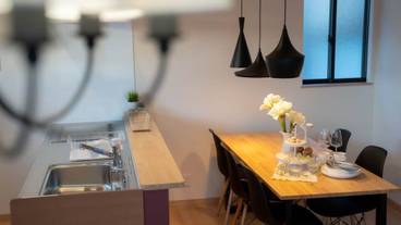 客室内のダイニングエリア / 39