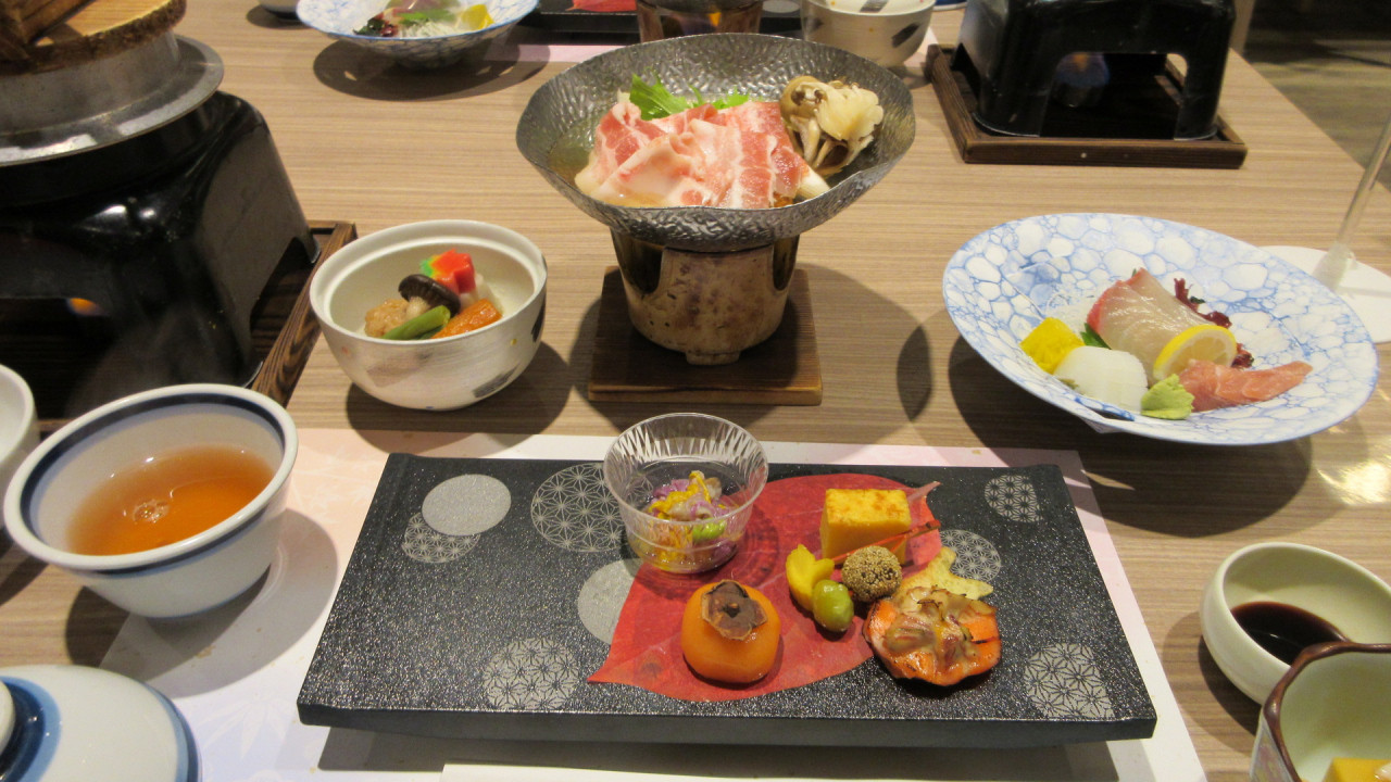 夕食