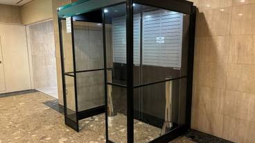 施設内の設備 / 11