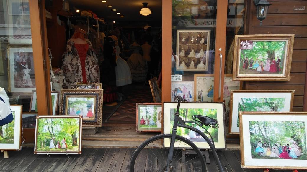 「軽井沢写真館」で
アンティークな撮影 / 2