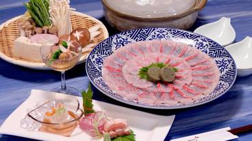 食事・飲み物 / 3