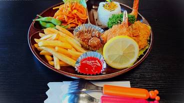 食事・飲み物 / 1